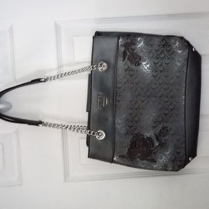 NWOT Guess Purse Med/Sm Dark/Grey w/ link straps.